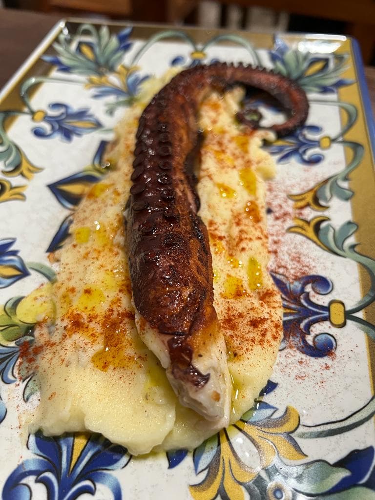 PATA DE PULPO AL GRILL