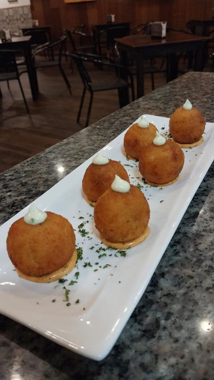 CROQUETAS ESPINACAS Y PARMESANO